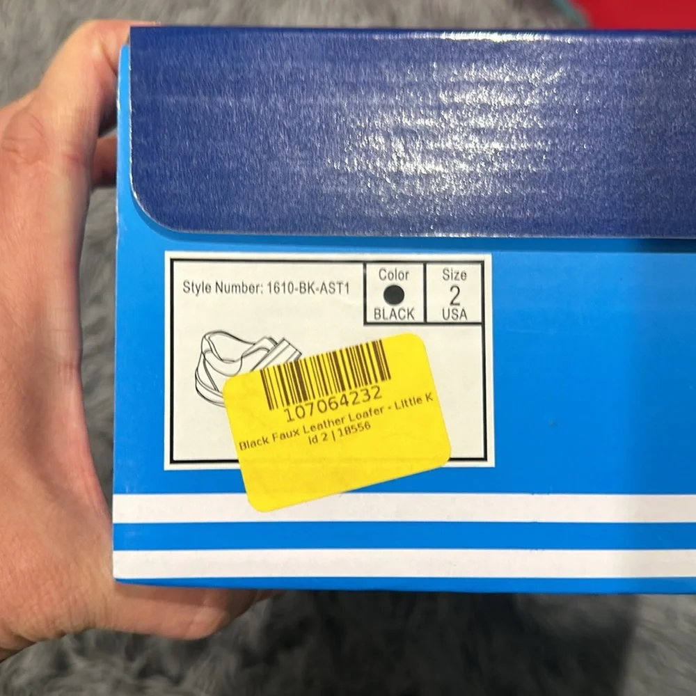 Easy Strider black shoes